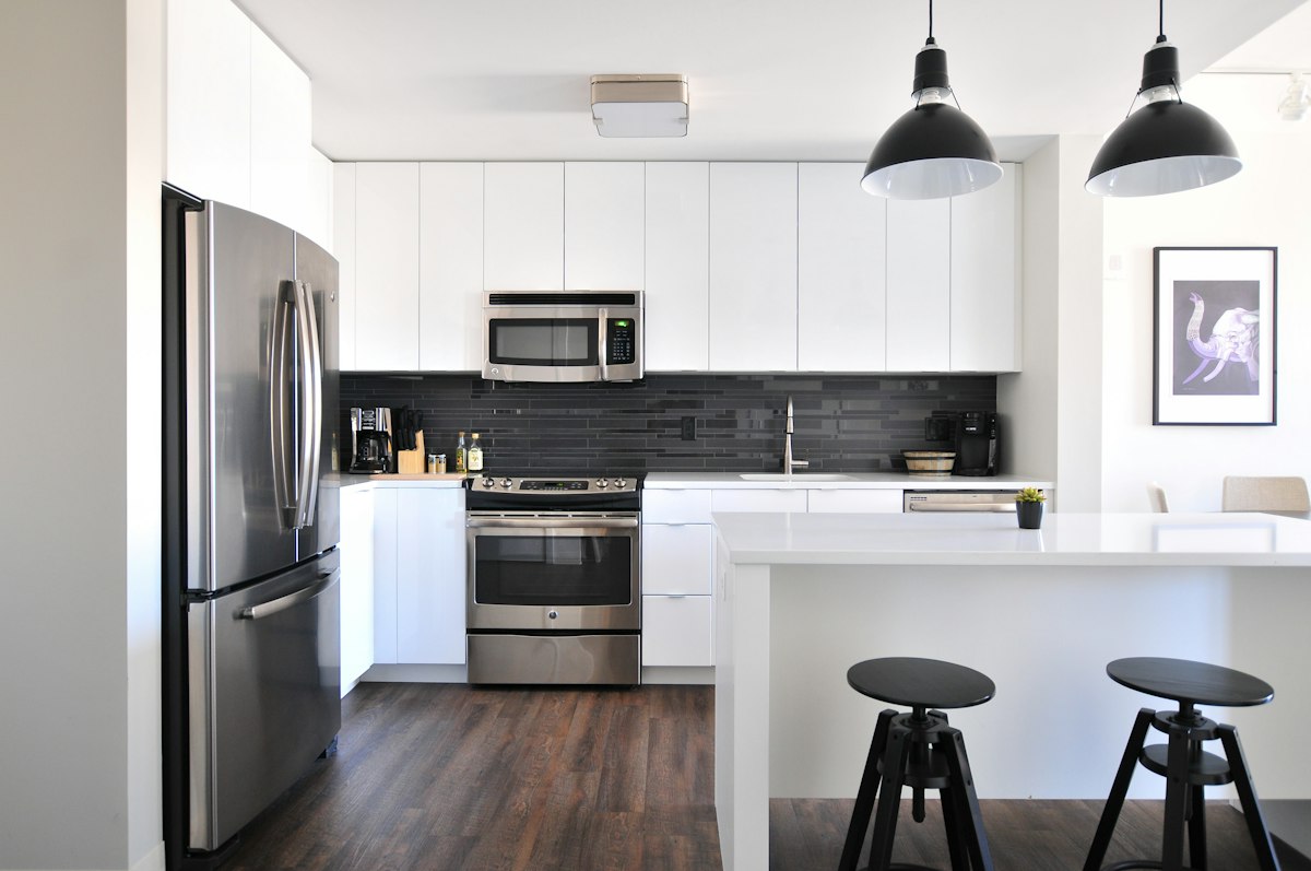Kitchen floor in a dark wood tone